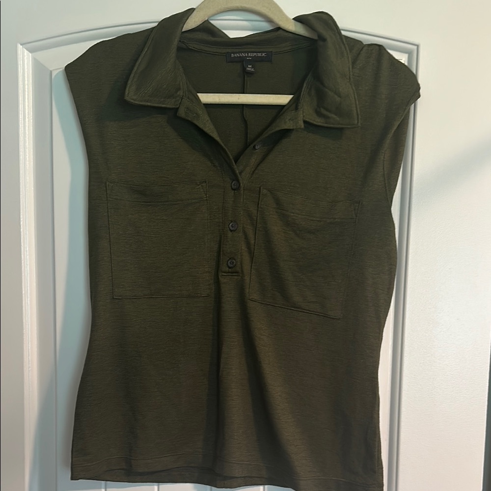 Banana Republic Green Sleeveless Fitted Polo Top